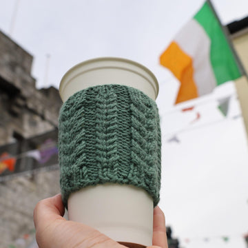 Claddagh Cables Cup Cozy