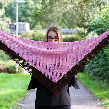 Vintage Sweet Shawl