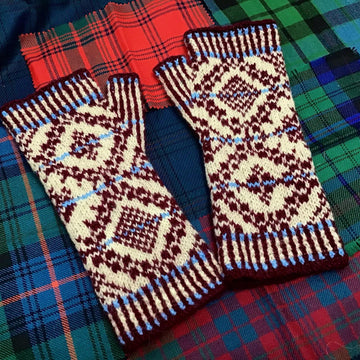 Pembrokeshire Fingerless Gloves