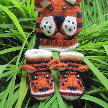 Tiger Paws Baby Hat and Booties