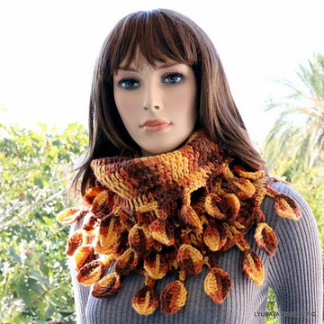 Circle Scarf "Autumn Leaves Fall"