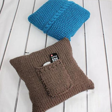 267-Super Chunky Cushions Knitting Pattern #267