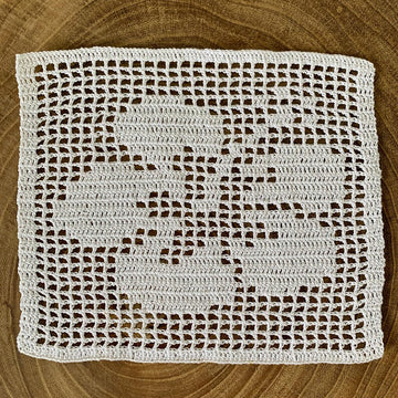 Hibiscus Doily