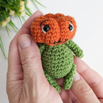 Crochet pumpkin man pattern, amigurumi doll halloween decor, easy crochet pattern