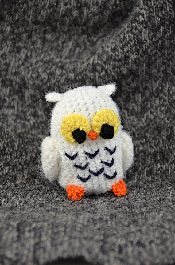Henry the Snowy Owl Crochet Pattern