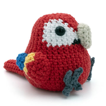 Amigurumi Scarlet Macaw
