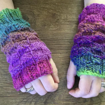 Easy Check Fingerless Mittens