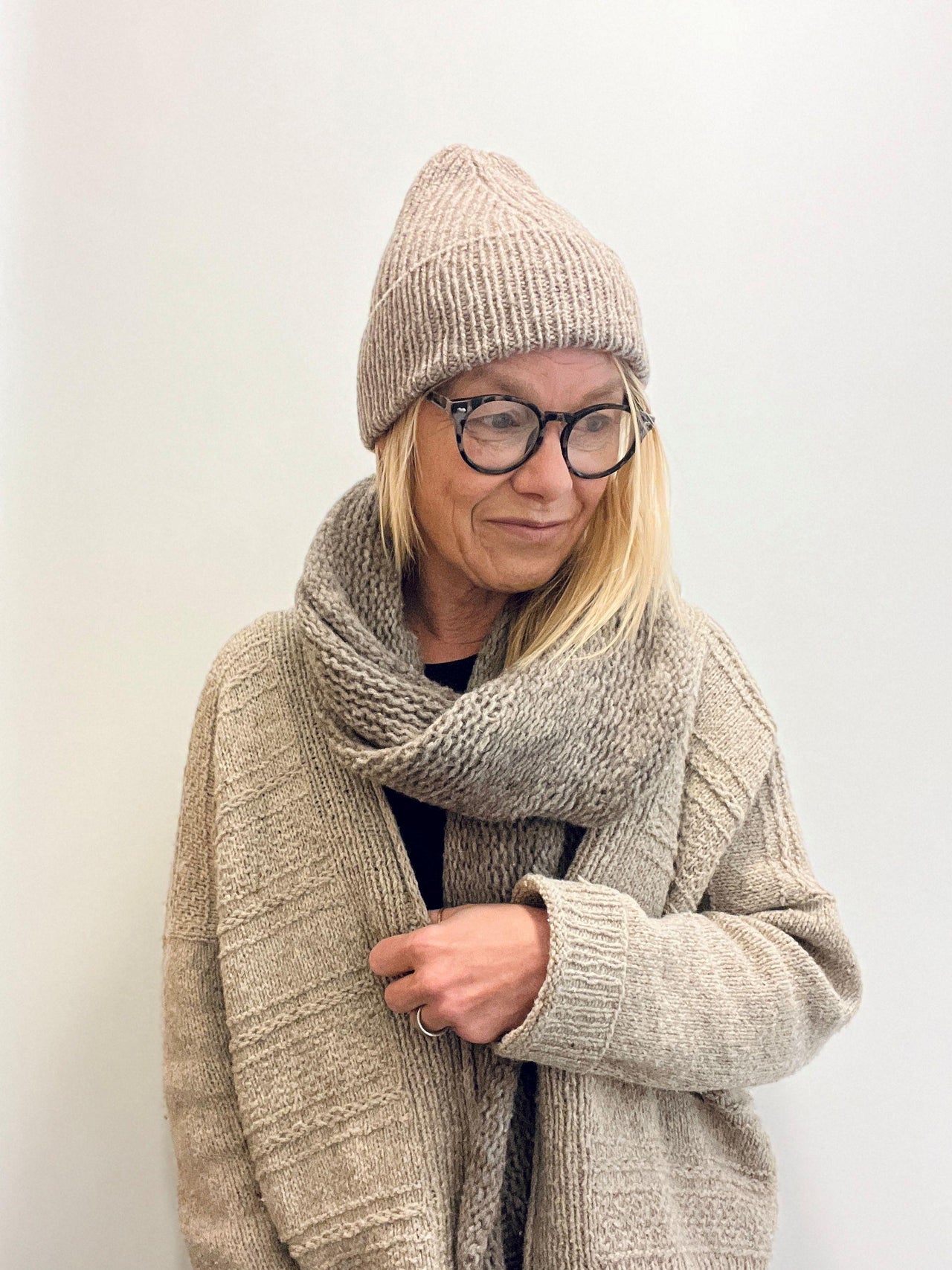 Monday morning (hat)