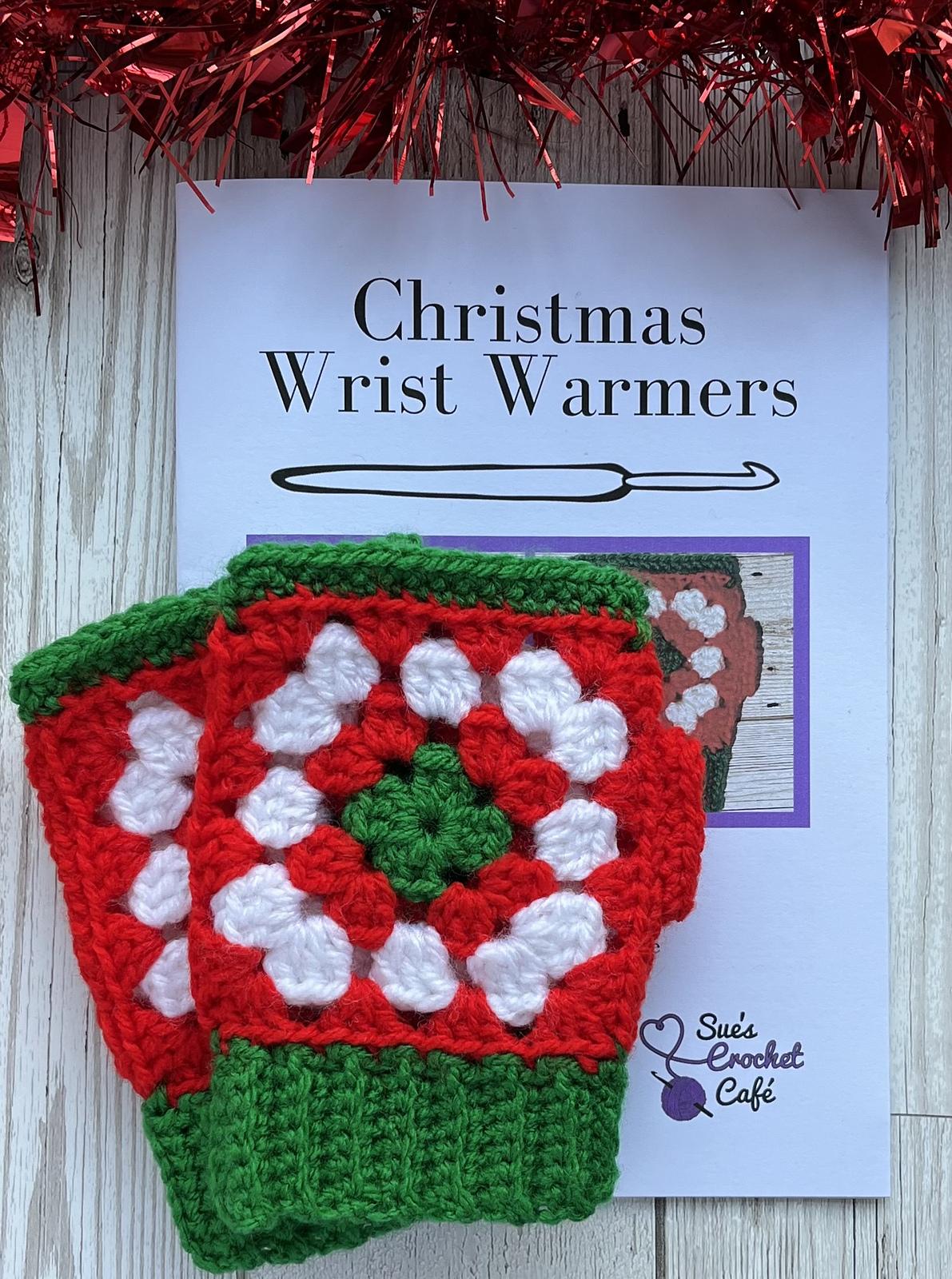 Christmas Wrist Warmers