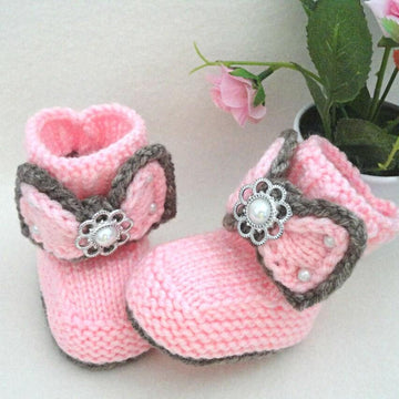 Baby Girl Baby Booties and Baby Hat Pattern English