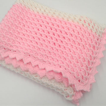 Wavy baby blanket