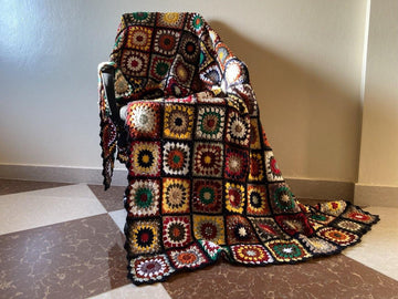 Crazy Theory granny square blanket
