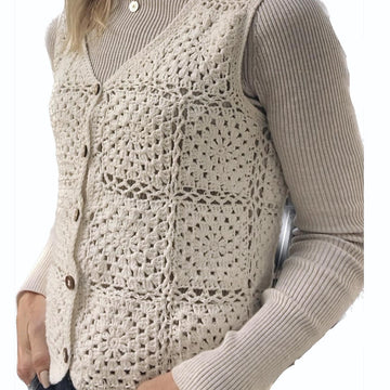 A Square-with-me Vest