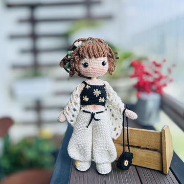 MAYA doll