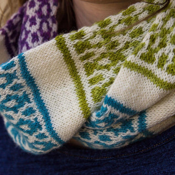 Opal Cowl