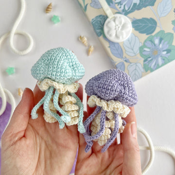 Jellyfish crochet keychain pattern Amigurumi keyring ocean animal toy Bag charm Car mirror hanging decor