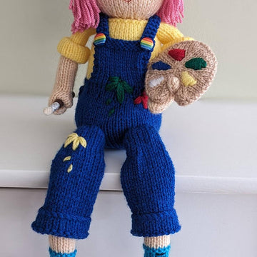 Annie the artist shelf sitter
