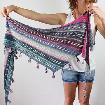 Shawl without weaving ends