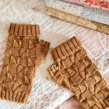 Faded Quilts Mitts