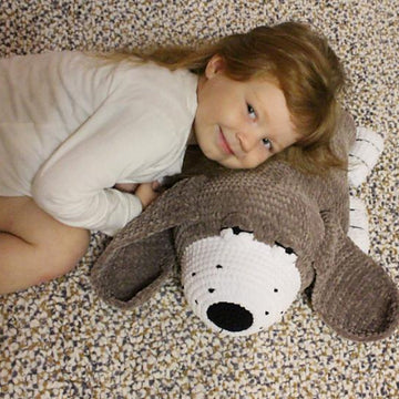 Toy LOUNGER dog / plush pillow