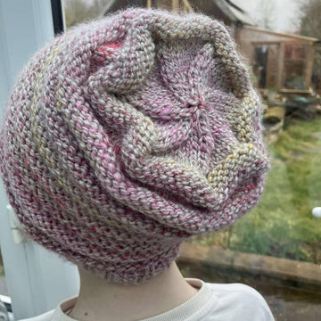 Beehive Beanie and Neck Warmer