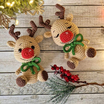 Red nosed reindeer amigurumi