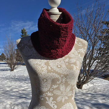 Chunky Lacy Infinity Scarf