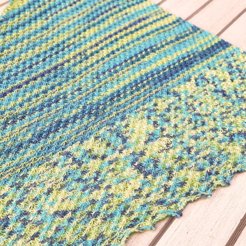 Moody Daisy Shawl