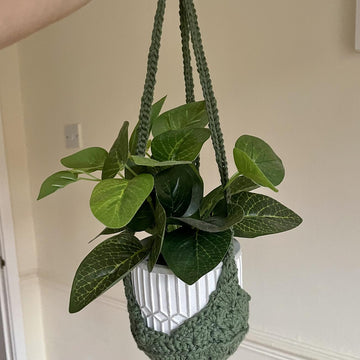 Crochet Plant Hanger Pattern Beginner Hanging Pot Holder DIY Easy Indoor Plant Holder Crochet Handmade Home Decor Pattern Macrame Style Look