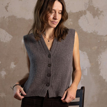 TONI Vest