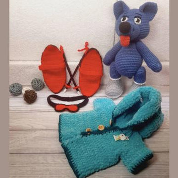 Crochet pattern wolf skier