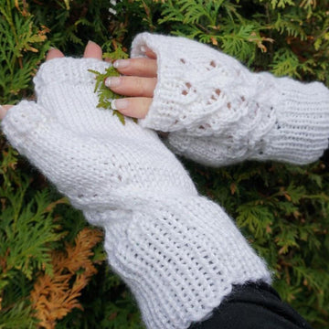 Lace Fingerless Mittens