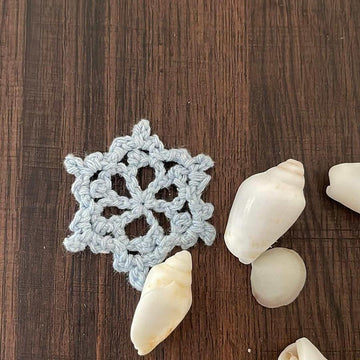 Lumi 10 snowflake
