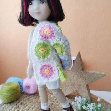 Hippie Flowers Granny Square Cardigan for Paola Reina doll