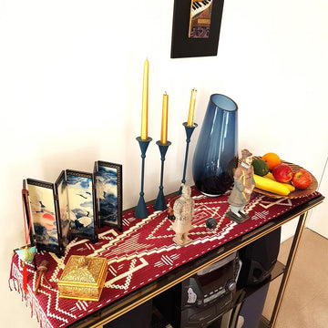 Nova Table Runner