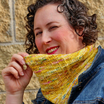 Color Punch Cowl
