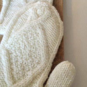 Fresh Snow Mittens