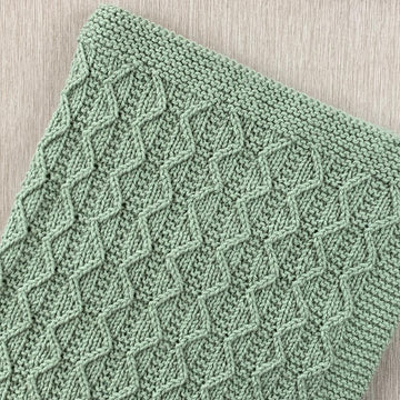 Baby Blanket with Zigzags
