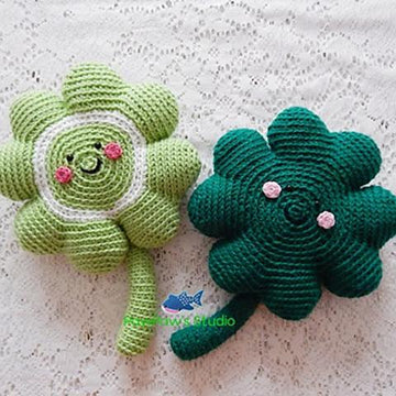 Amigurumi Four Leaf Clover Pattern No.63