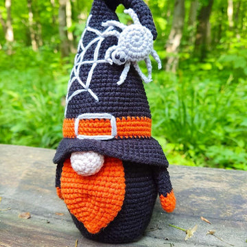 Halloween gnome (boy)