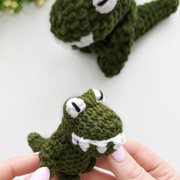 Crochet dinosaur pattern, amigurumi dino T-Rex pattern