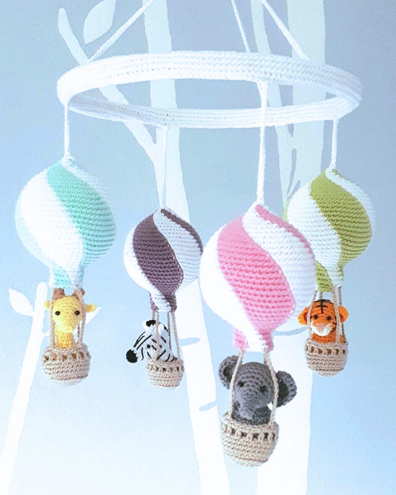 Hot air balloon baby mobile