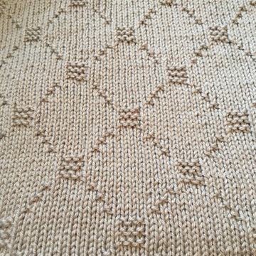 Dotty Diamond Blanket