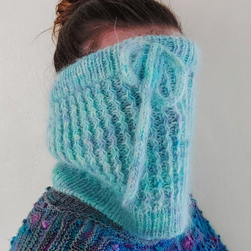Quinzhee Cowl