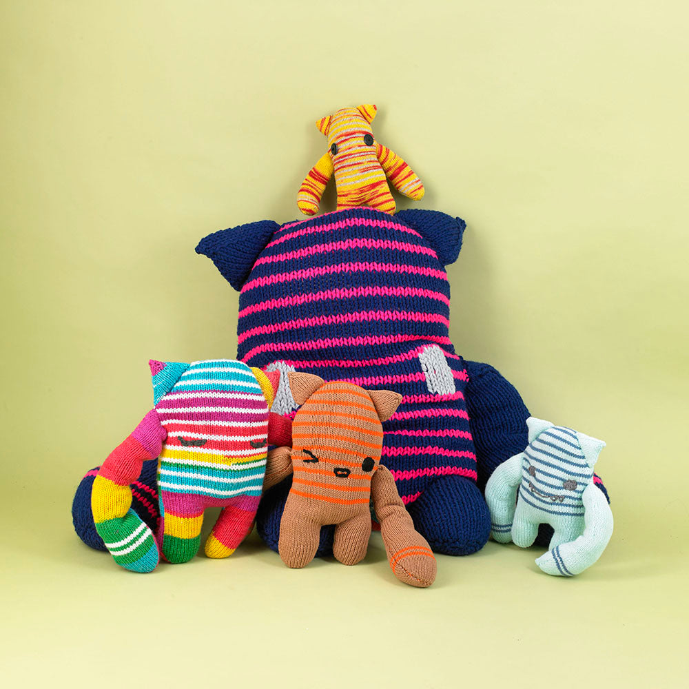 "Kiko the Knitted Monster" - Free Toy Knitting Pattern in Paintbox Yarns