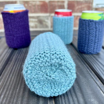 Flat Bottom Cozies -- a loom knit pattern
