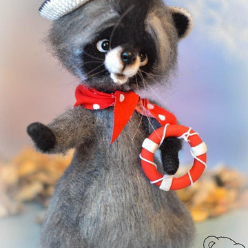 220 Glasha the Raccoon