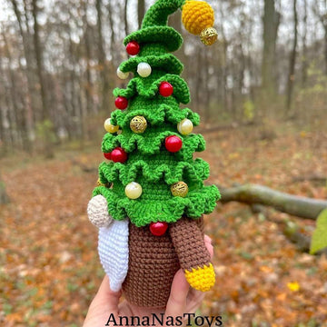 Сhristmas tree gnome 2