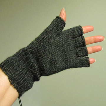 Fingerless Gloves On Two Needles
