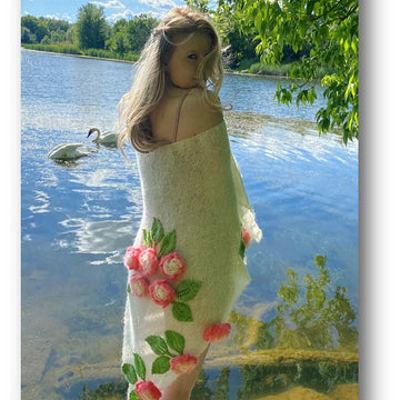 Garden of Roses Shawl